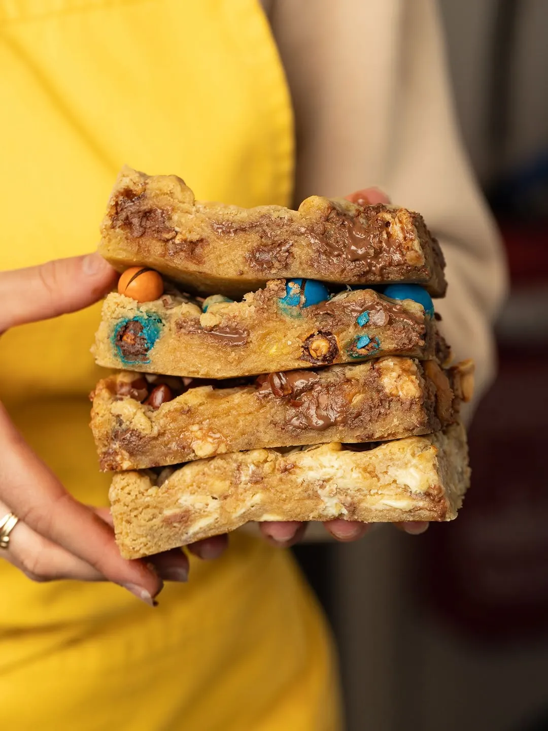 Cookie bars alignés, Lion, Kinder, Oréo et Snickers